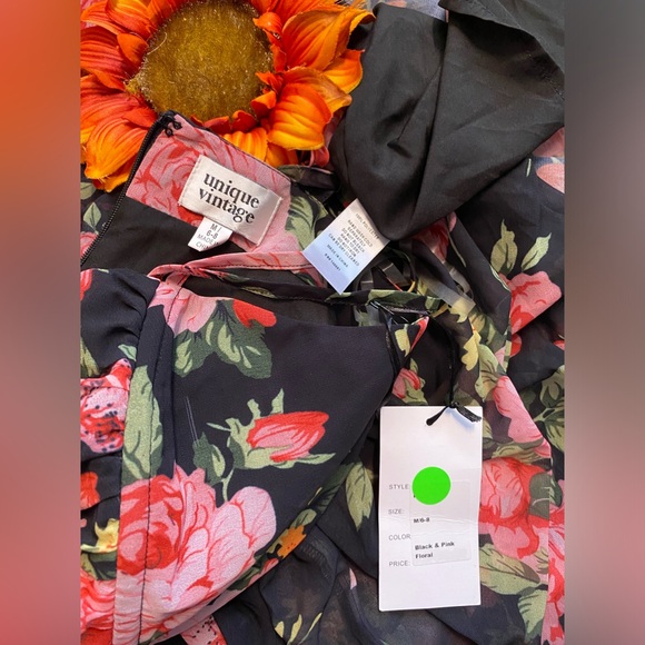 ❌SOLD❌🦋B2G1🦋UNIQUE VINTAGE Black & Pink Floral Reed Swing Dress NWT | MEDIUM | - Picture 11 of 13